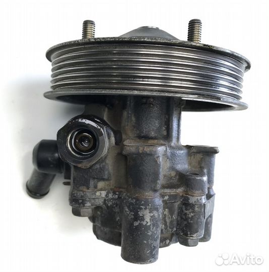 Насос гур Тойота Превия 1993г 2.4л 96кВт бензин