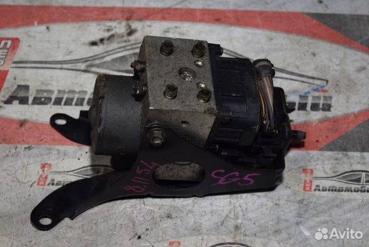 Блок ABS c Subaru Forester SG5 EJ202