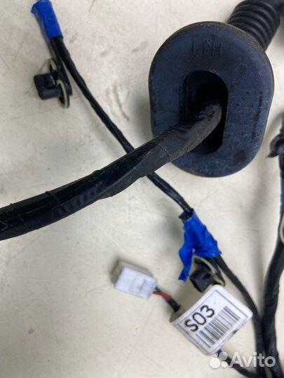 Проводка двери задняя левая Kia Ceed 2009