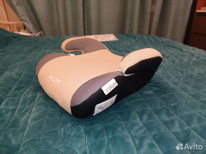 Автокресло бустер babyton pilot