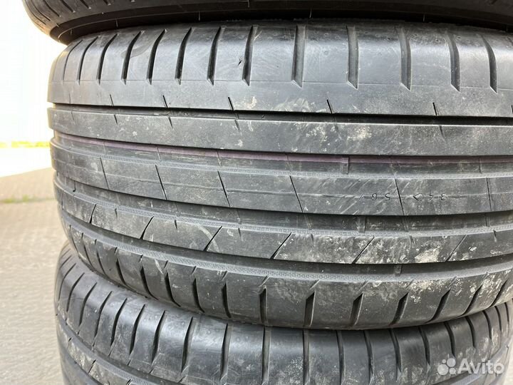 Nokian Tyres Hakka Black 2 SUV 235/60 R18 и 255/55 R18 109Y