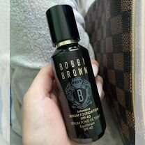 Bobbi brown Intensive Serum Foundation SPF 40