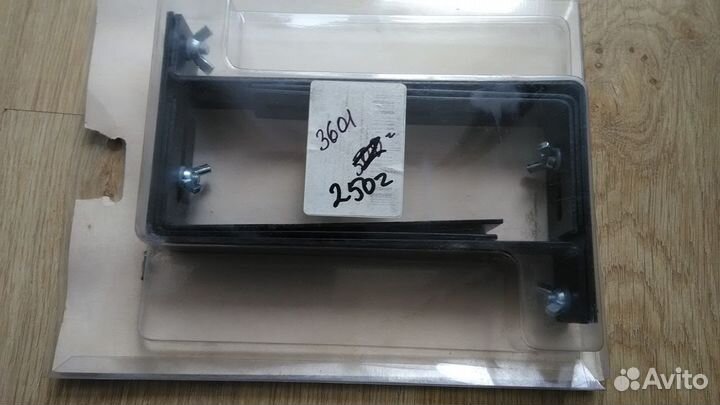 Крепление для кашпо