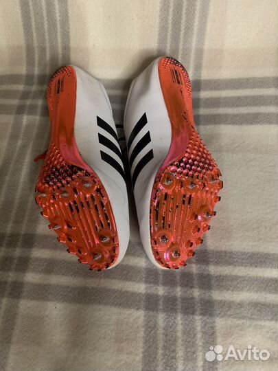 Шиповки для бега adidas