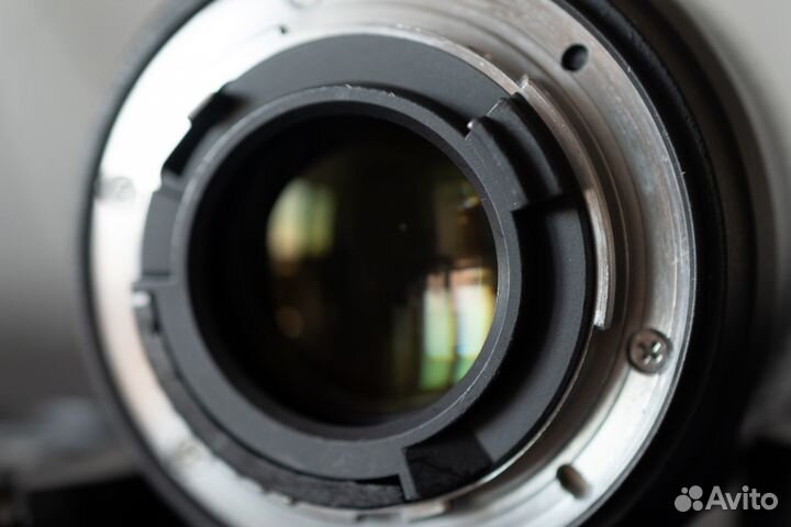 Объектив Nikon 35mm f/1.8G AF-S DX Nikkor