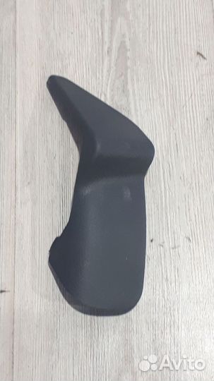 Обшивка багажника Nissan X-trail T31 Прав