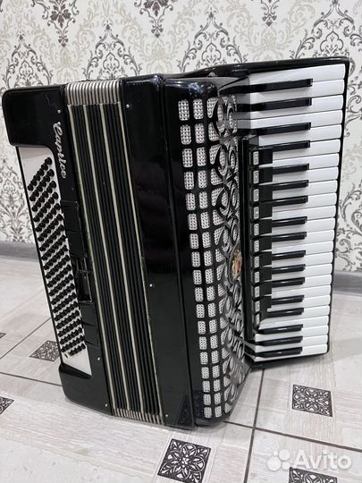 Аккордеон royal standart caprice