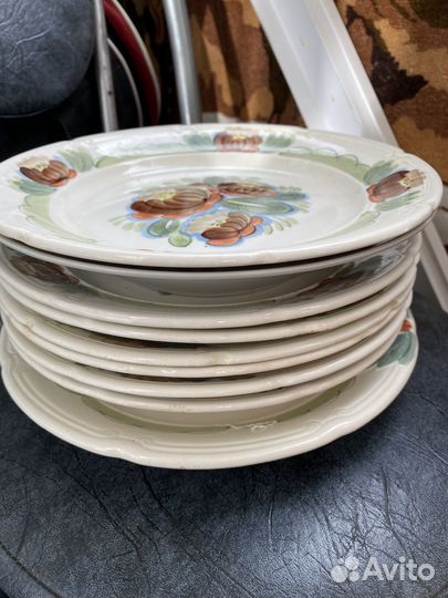 Набор тарелок