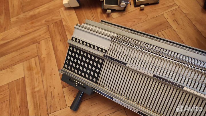 Вязальная машина Веритас Veritas 360 двухфонтурная