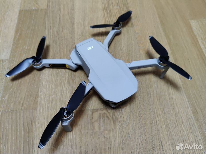 Квадрокоптер dji mavic mini