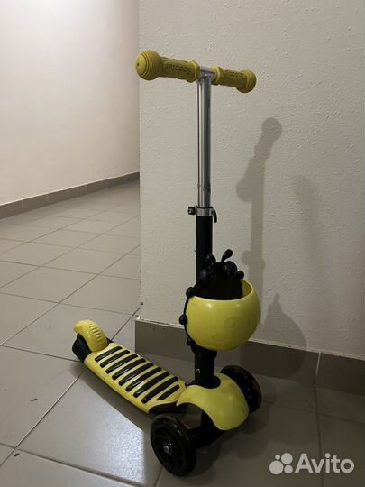 Самокат детский трехколесный