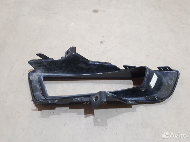 Облицовка птф левая Land Rover Discovery Sport