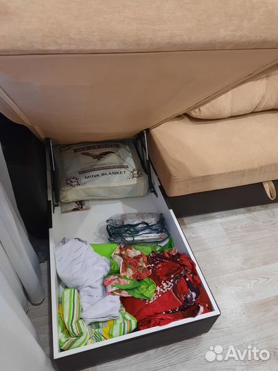 Угловой диван бу