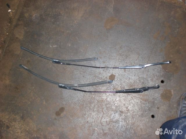 Поводок стеклоочистителя Ауди А4 Б8 А5 8Т Audi A4
