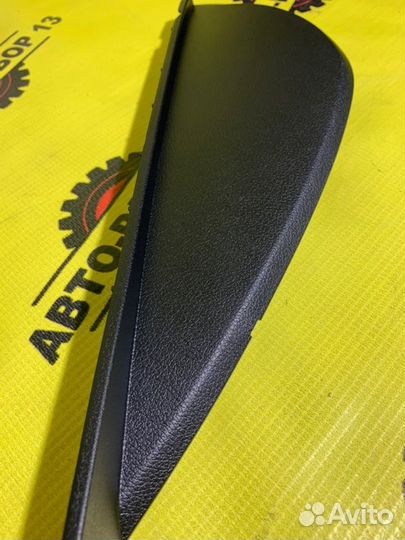 Накладка торпедо левая Kia Rio FB 1.6 2018