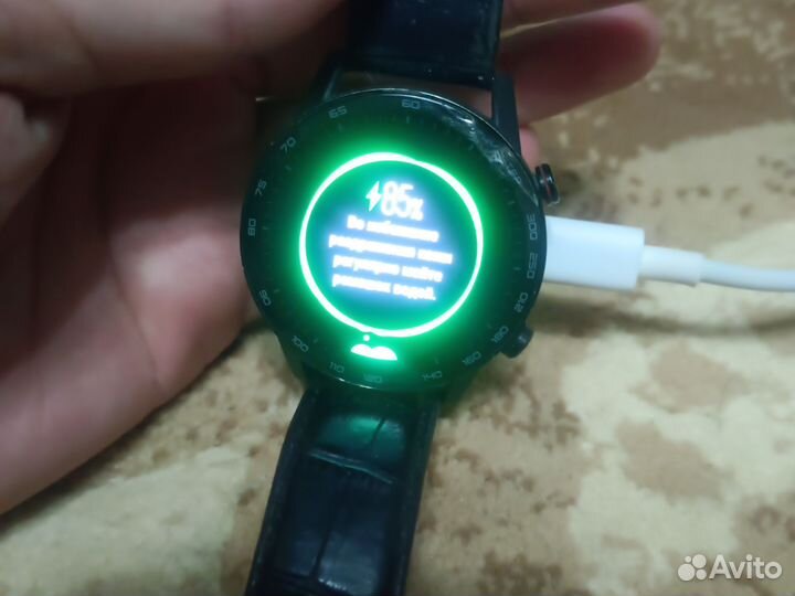Умные часы huawei watch