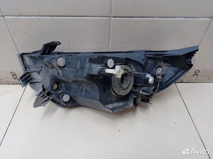 Фара передняя правая LADA Granta