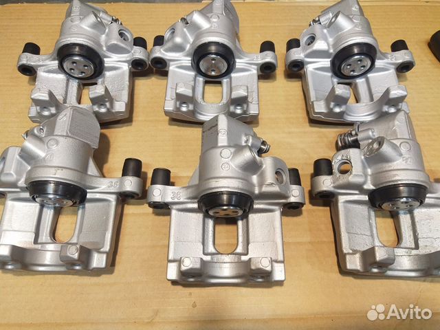 Задний суппорт Ford Focus/Mazda3