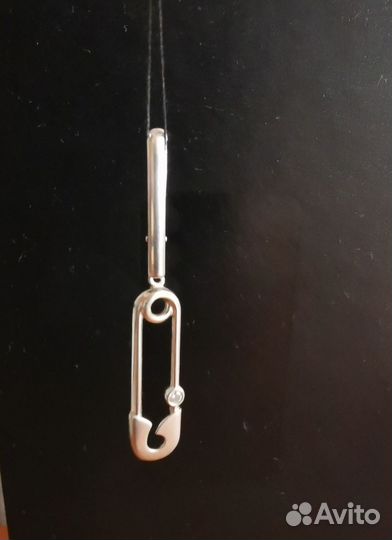 Одна серьга