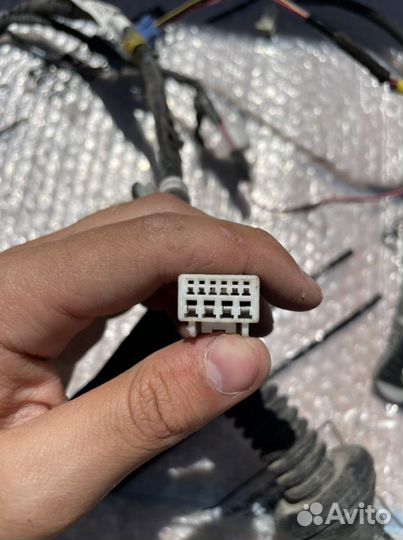 Проводка задней правой двери Land Cruiser 200