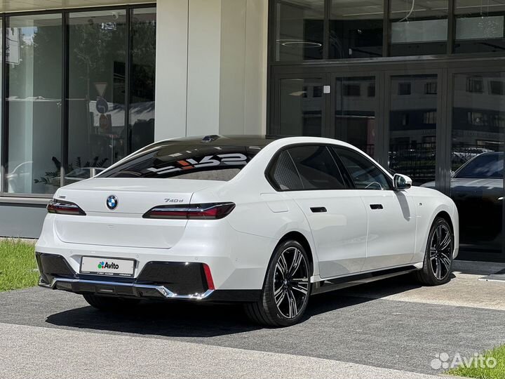 BMW 7 серия 3.0 AT, 2023, 20 км