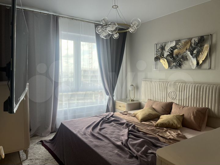 2-к. квартира, 54 м², 32/32 эт.