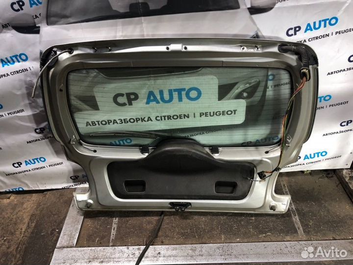 Крышка багажника Peugeot 206 HB