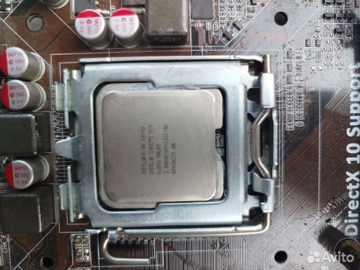 Материнская плата с процессором