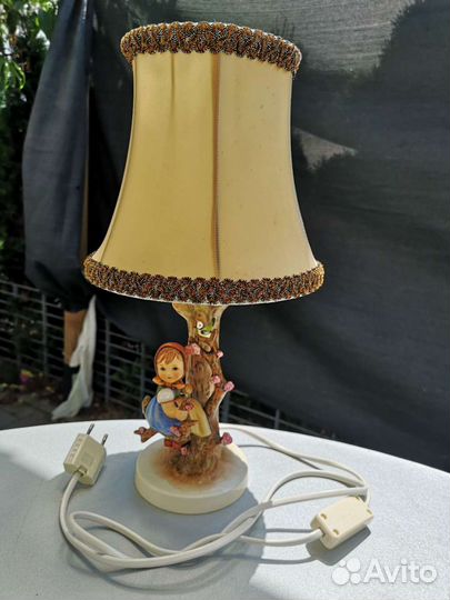 Фарфор статуэтки Goebel