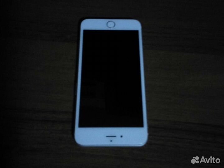 Телефон iPhone 6s plus