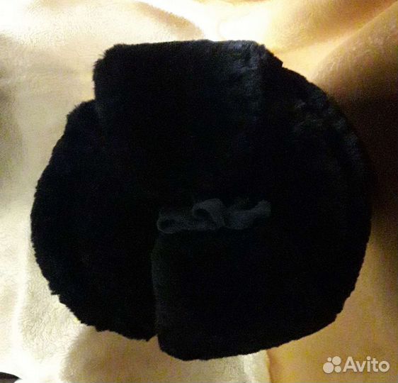 Мужская шапка из овчины