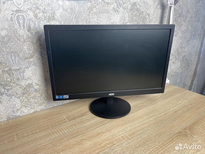 LSD монитор 19.5