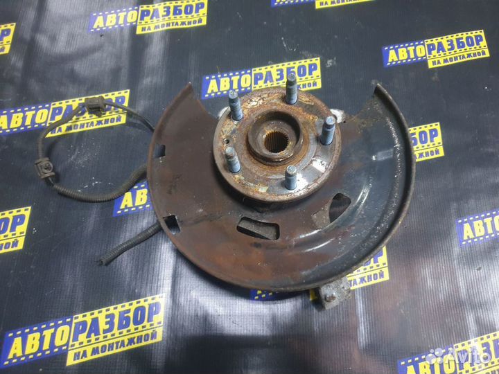 Поворотный кулак левый в сборе Опель Астра J