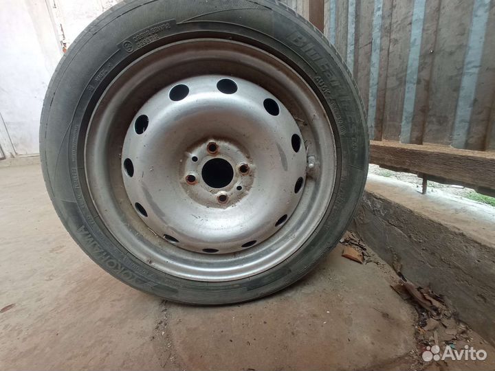 Yokohama Bluearth ES32 195/50 R15