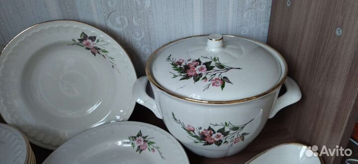 Сервиз столовый