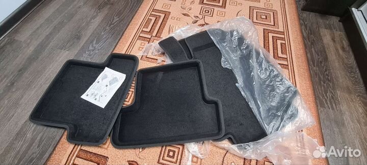 Коврики на renault megane