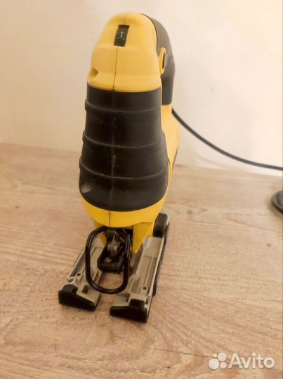 Электро лобзик dewalt