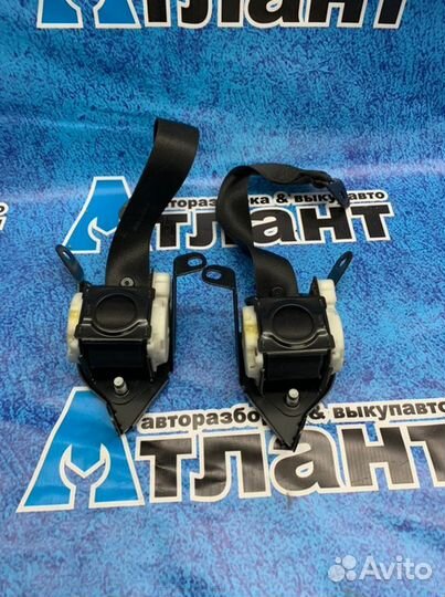 Ремень безопасности задний Mercedes Benz Clk W209