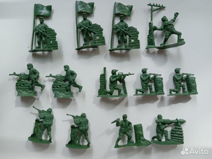 Детские машинки солдатики игрушки пакетом