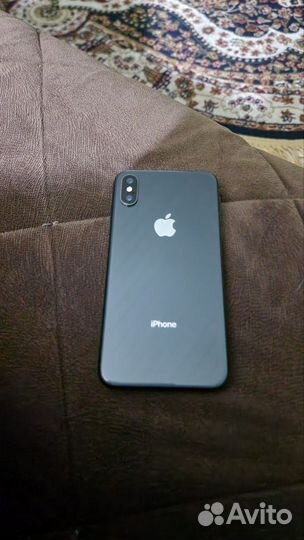 iPhone X, 64 ГБ