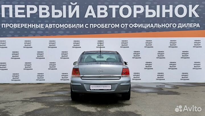 Opel Astra 1.8 AT, 2011, 251 120 км