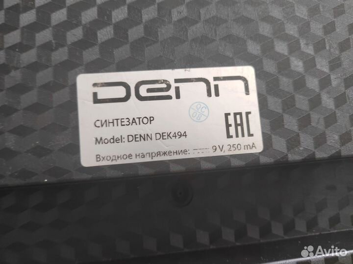 Синтезатор denn DEK494