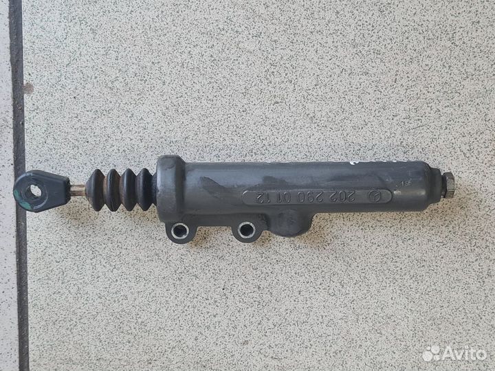 Главный цилиндр сцепления mercedes-benz W210