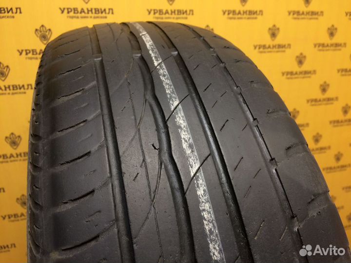 Barum Bravuris 2 205/60 R15 92H