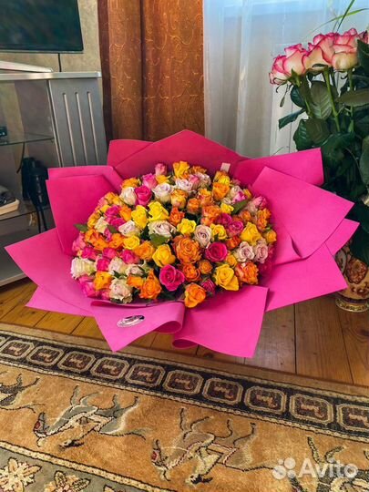 Шикарные букеты роз, доставка по городу