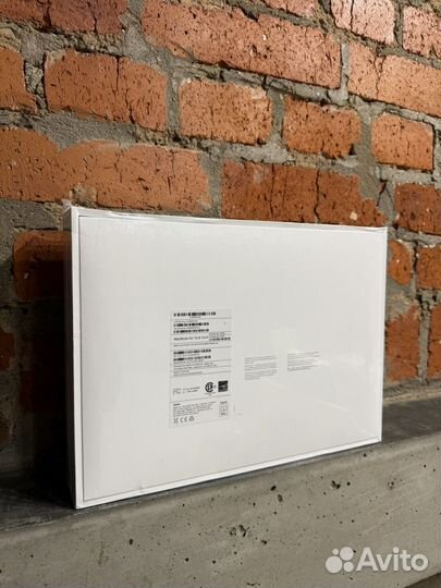 Macbook Air 13 M2 24GB/1TB Starlight NEW