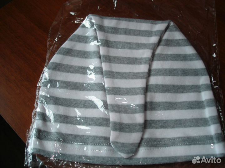 Новые шапочки трикотажные для маленьких