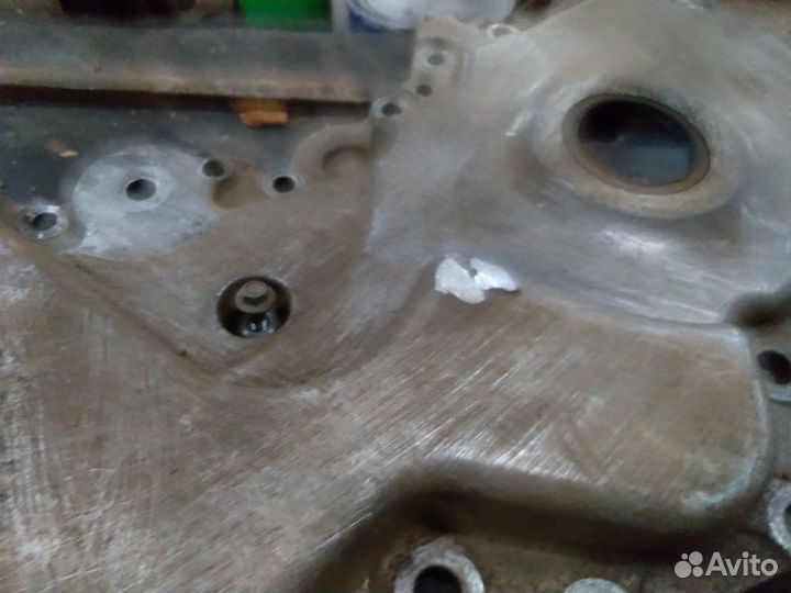 Крышка двигателя передняя Nissan X-Trail T31