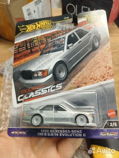 Hot Wheels Premium Modern Classic 4