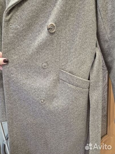 Пальто женское 42 44
